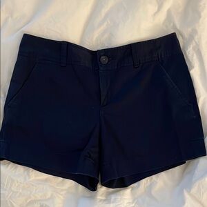 Lilly Pulitzer chino short.